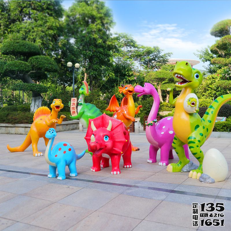 公園景區玻璃鋼彩繪卡通恐龍雕塑 公園景區玻璃鋼彩繪卡通恐龍雕塑